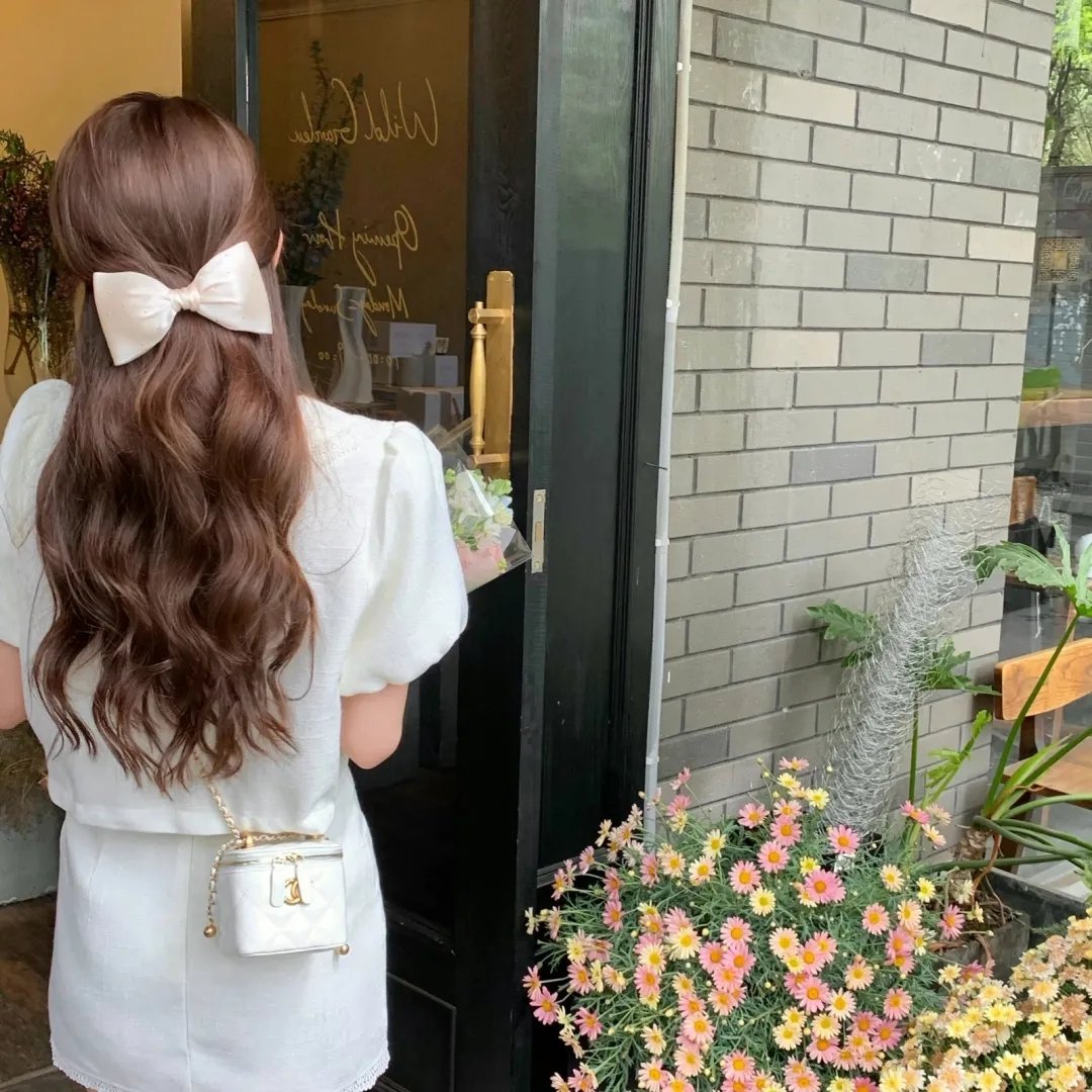 白色橄榄树