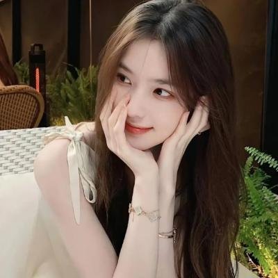 玫瑰园里的老少爷们儿